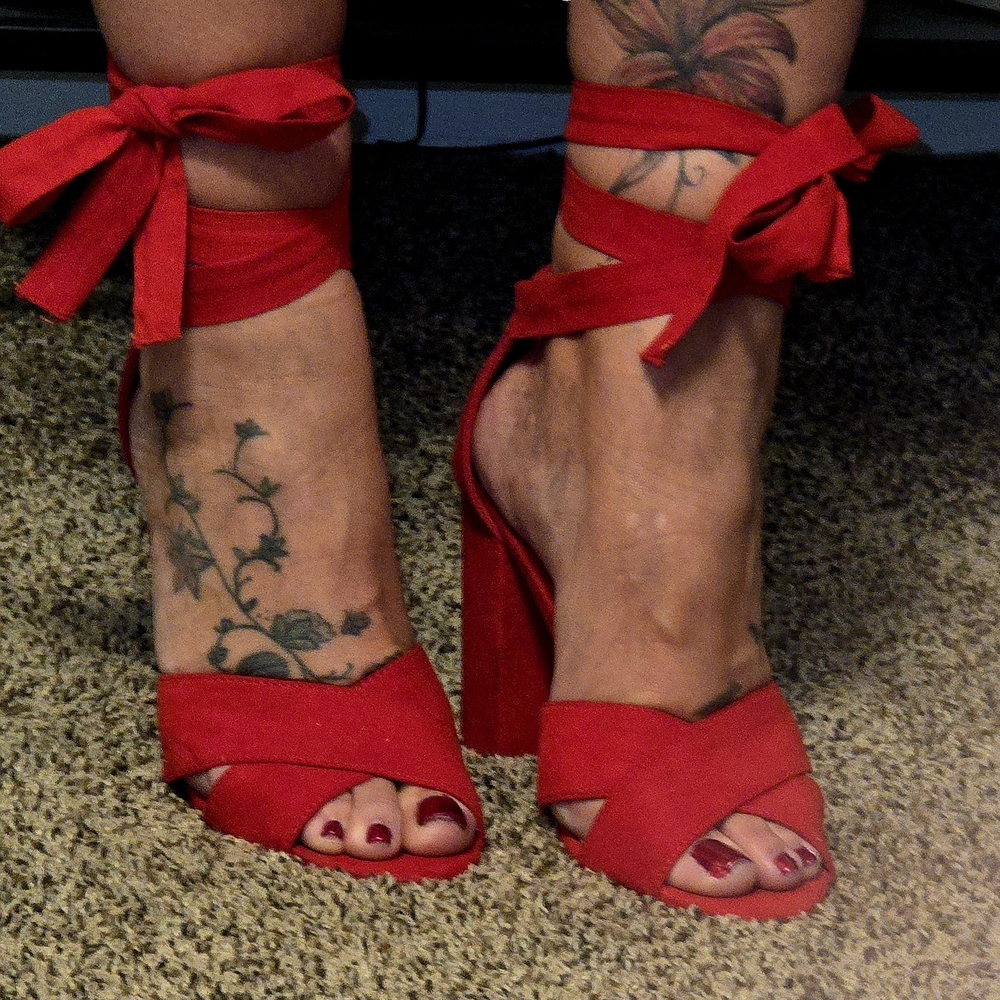 Elegant Red Women's Heels